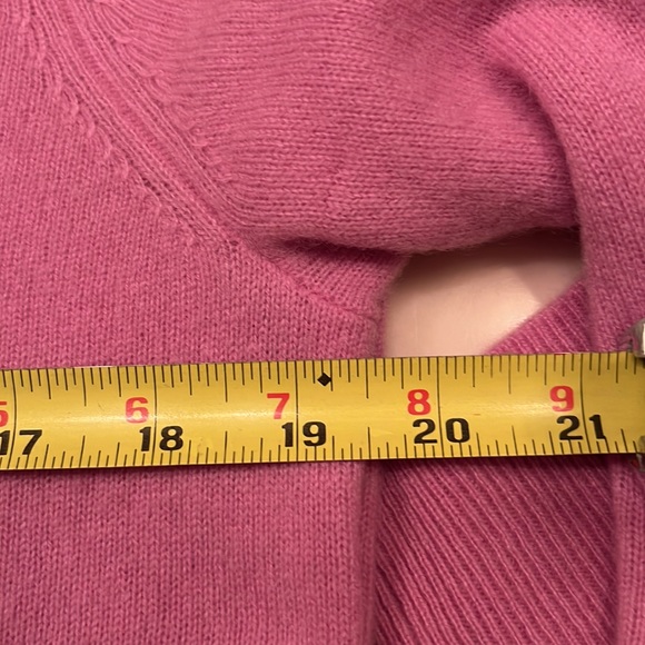 100% 2 ply Cashmere sweater - Picture 10 of 11